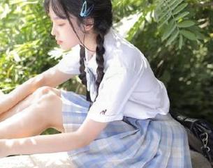 Habin夏彬 (하빈)与体操服的完美融合，探索美图中的动感美.txt